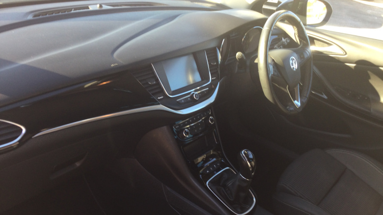 Vauxhall Astra 1.2 Turbo 145 Griffin Edition 5dr Petrol Hatchback